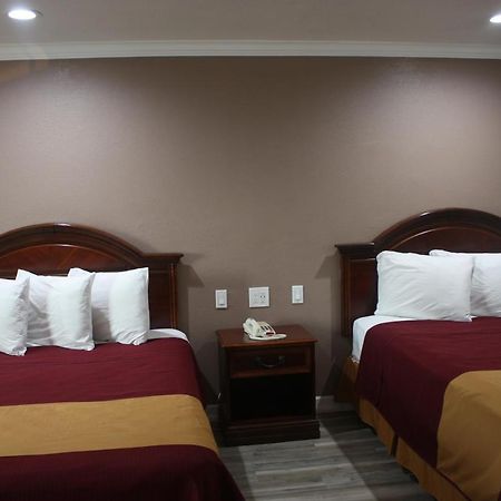 Value Inn & Suites เรดดิ้ง ภายนอก รูปภาพ